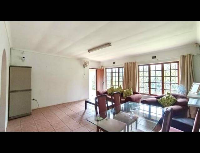 3 BEDROOM HOUSE FOR SALE IN ILLOVO GLEN
